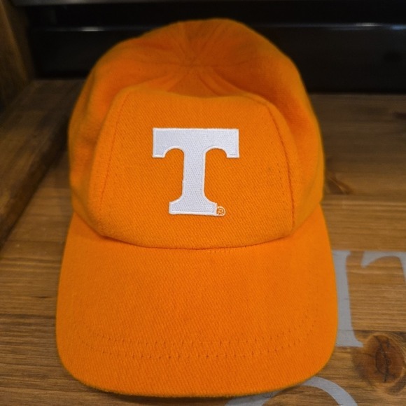 NEW Tennessee Volunteers Orange Infant Soft Hat - Picture 1 of 6
